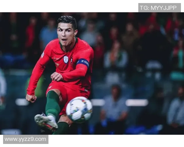 三个足球巨星三个时代的传奇对比与影响探讨